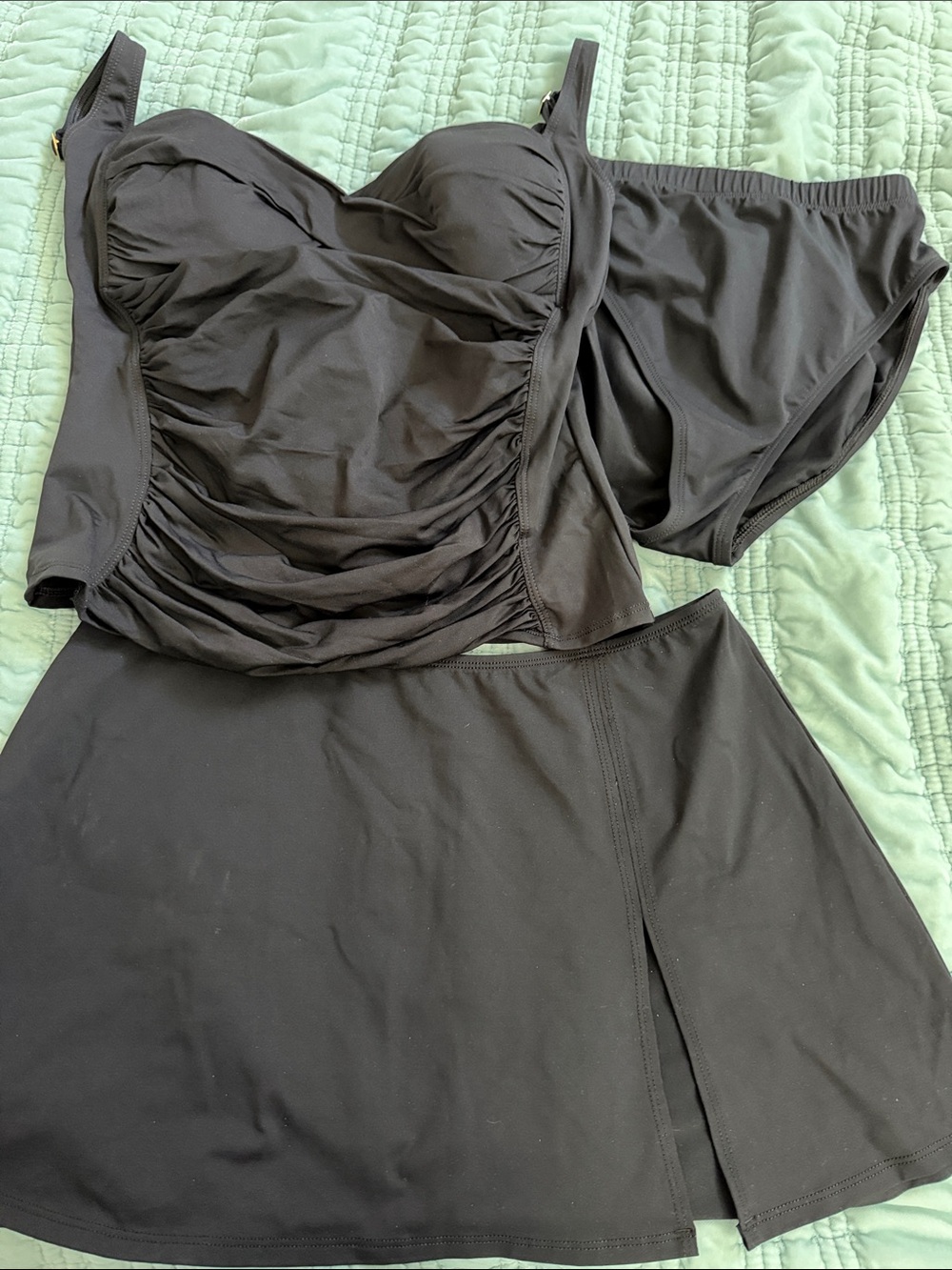 La Blanca Black Two-Piece Swim Set with Skirt